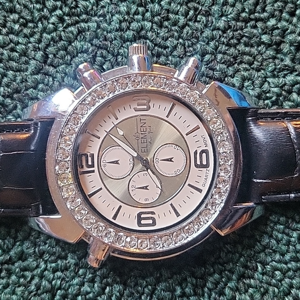 Element watch